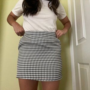 Forever 21 Houndstooth Mini Skirt